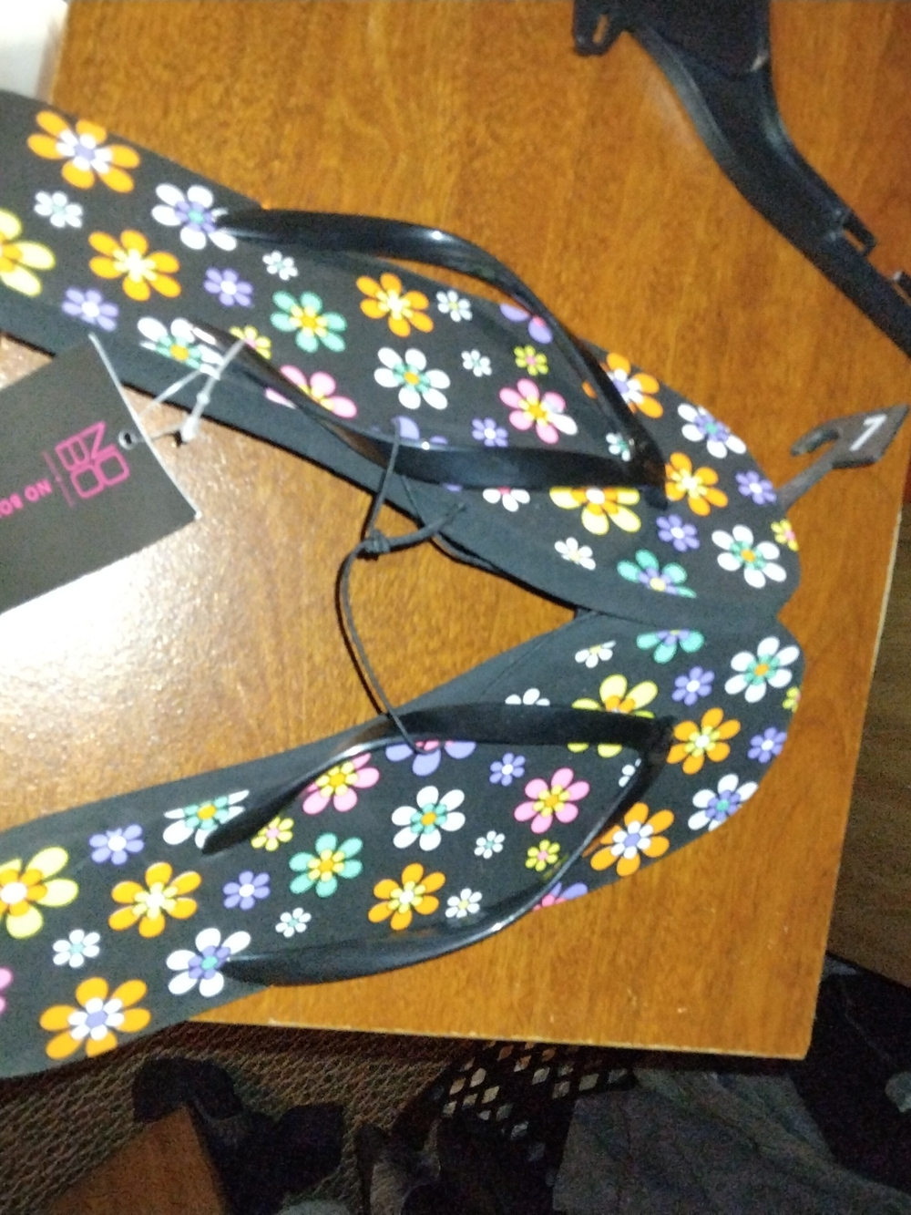 No Boundaries Black Flower Print  Flip Flops - Med 7-8